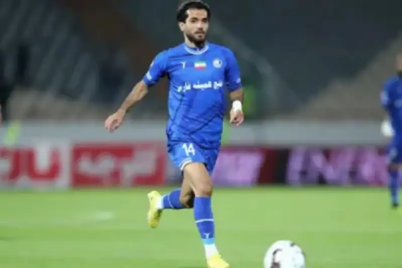 هافبک استقلال به میدان بازمی‌گردد