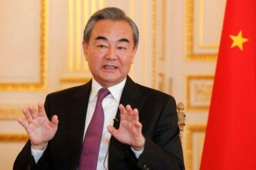 وزیر خارجه چین: هیچ کشوری نمی‌تواند نقش پلیس جهان را ایفا کند