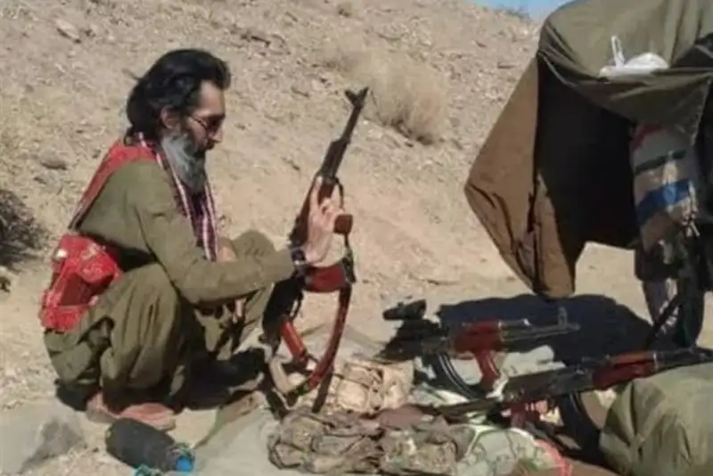 جیش الظلم مسئولیت ترور شهید حقیقت در ایرانشهر را پذیرفت