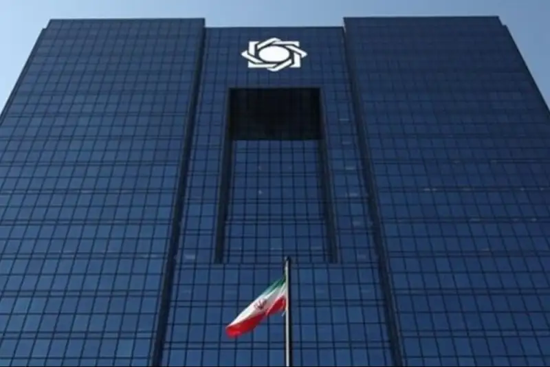 بازار باید مستمرا پایش شود