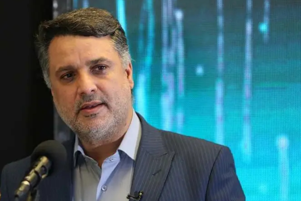 معاون وزیر بهداشت: مسئولان در اعتراضات باید کنار دانشجویان بایستند