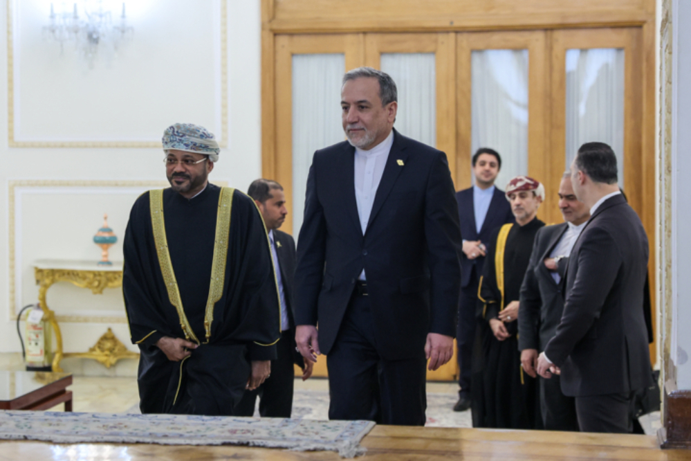 دیدار وزرای خارجه ایران و عمان در تهران