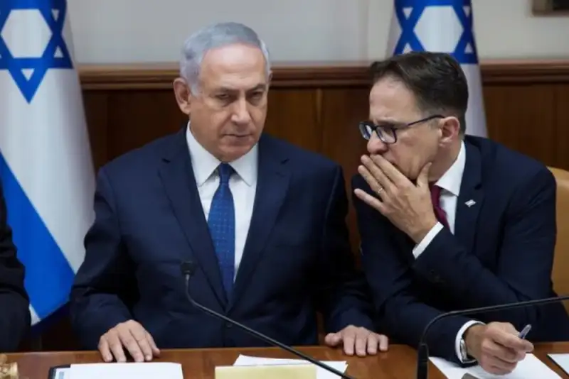 پشت پرده بازداشت رئیس دفتر نتانیاهو