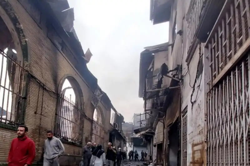 340 واحد تجاری بازار رشت سوخت