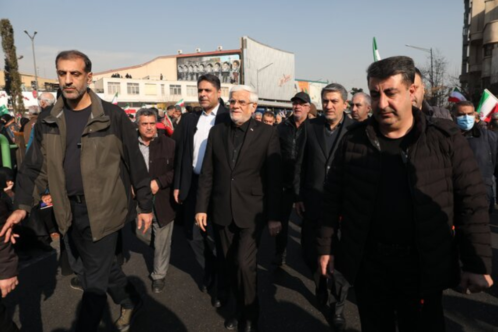 عارف: دشمن بارها از مردم سیلی خورده است