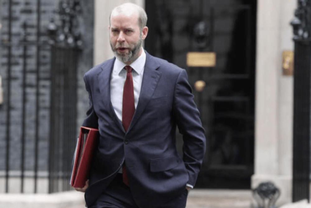 لندن: هرگز سپاه را تحریم نمی‌کنیم