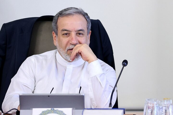 Iran to reciprocate any diplomatic ban by Europeans: Araghchi