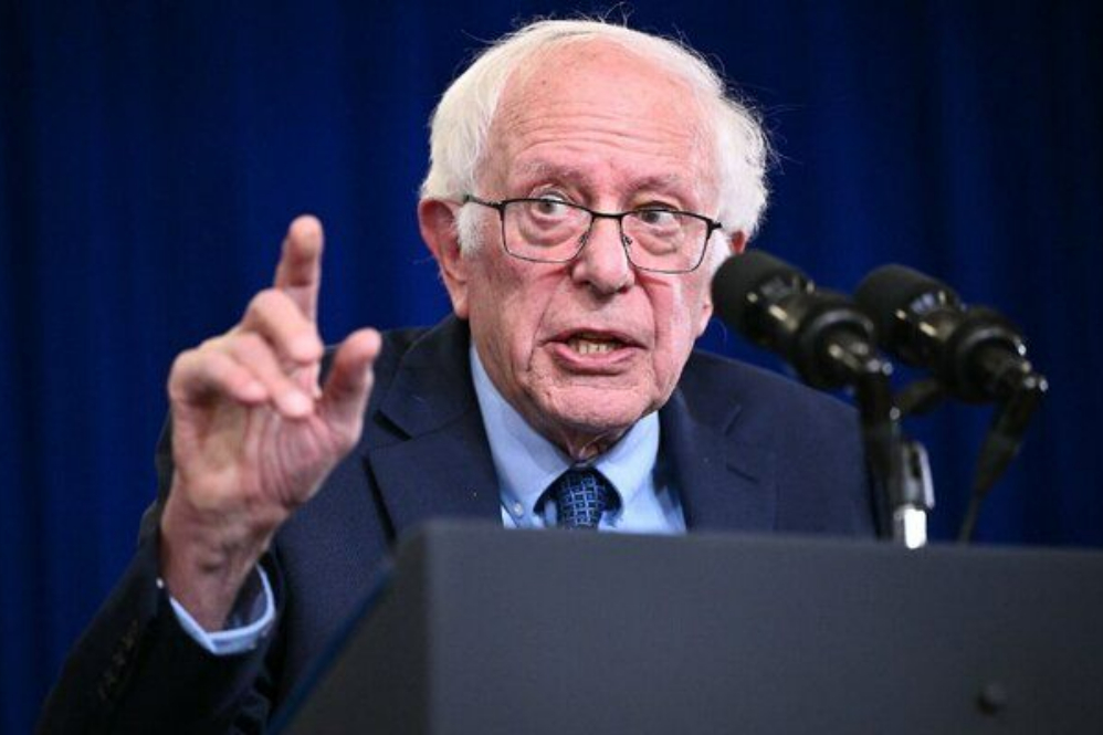 برنی سندرز: مداخله نظامی در ایران شکست می‌خورد