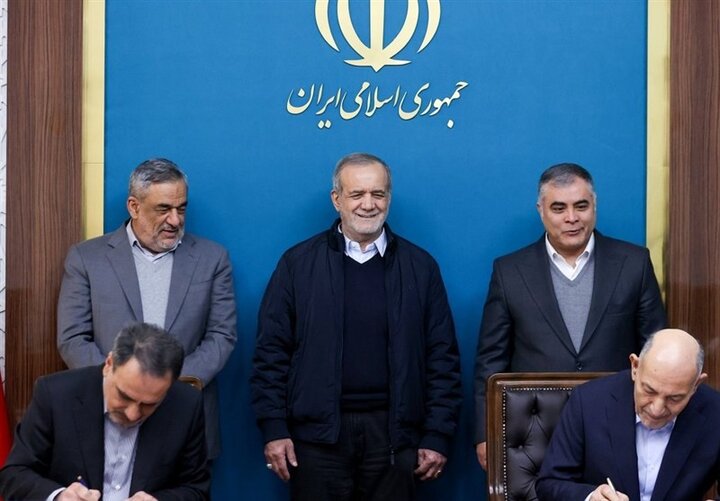 NIOC inks new investment contracts valued at $2.7b