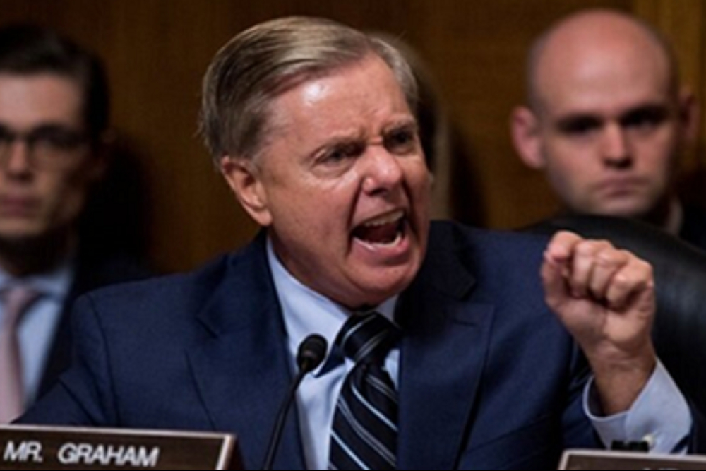 سناتور آمریکایی: تحریم‌های سوریه را بازخواهیم گرداند