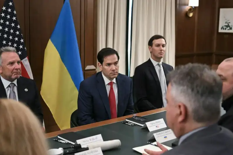 حضور هیات اوکراینی در واشنگتن و مذاکره درباره طرح صلح آمریکا