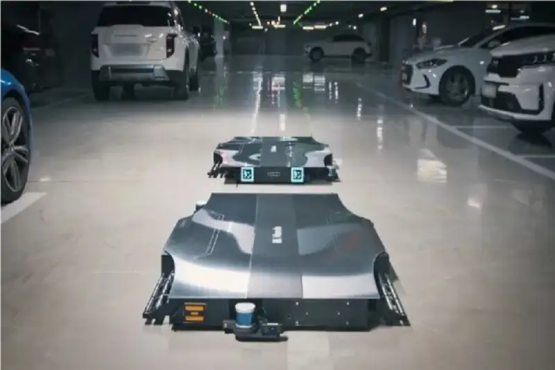 ربات‌هایی که خودرو پارک می‌کنند!