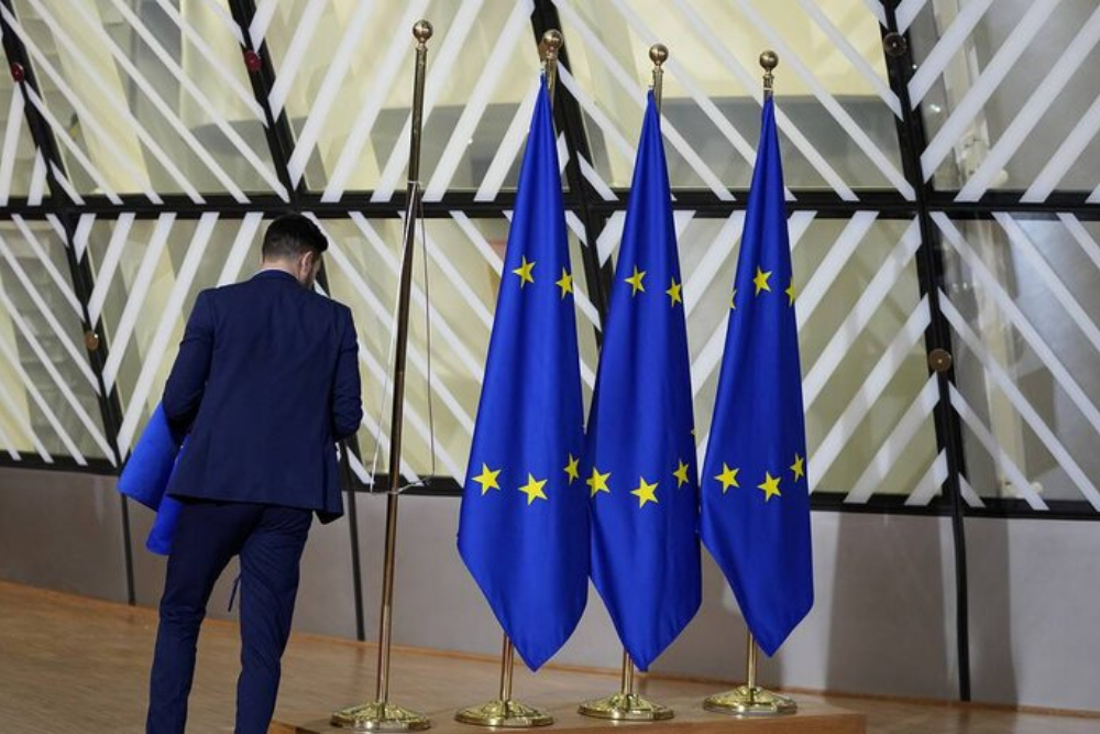 اتحاد 8 کشور اروپایی در مقابل تهدیدات تعرفه‌ای ترامپ