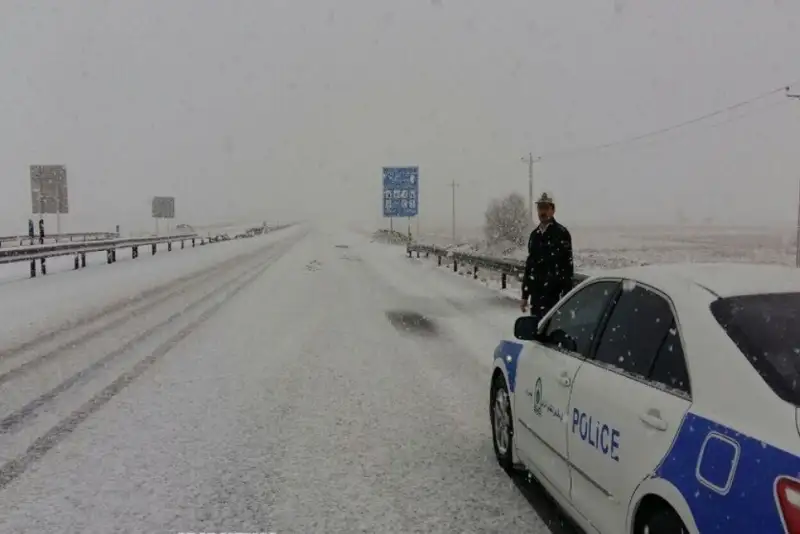 جاده کندوان و آزادراه تهران - شمال مسدود شد