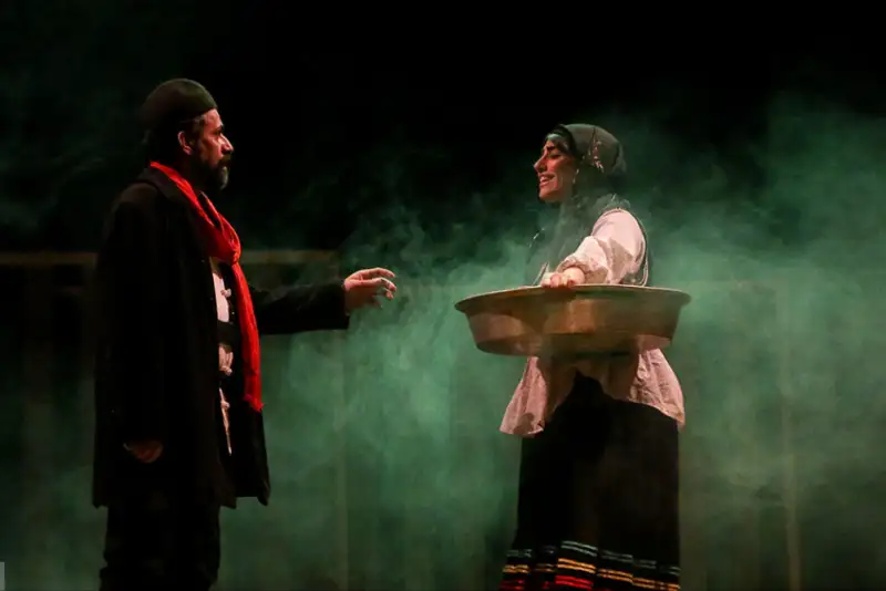 فروش بلیت‌های جشنواره تئاتر فجر کلید خورد