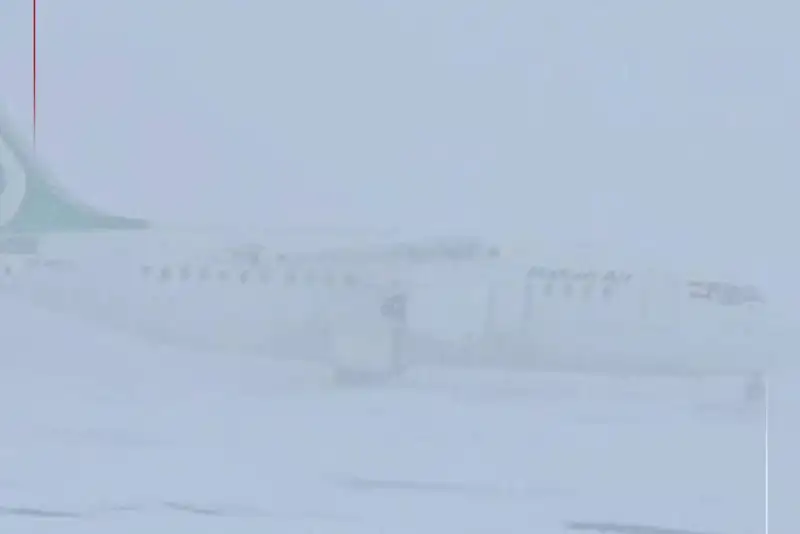 فرودگاه اردبیل با دمای 27- درجه سردترین نقطه کشور شد