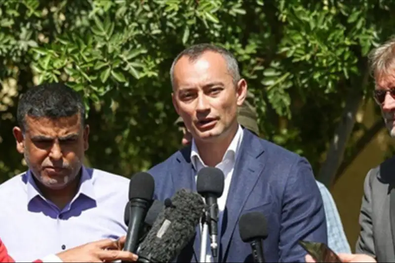 ملادینف: به دنبال گشایش گذرگاه رفح هستیم