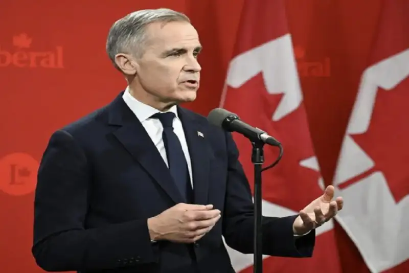 نخست‌وزیر کانادا خطاب به قدرت‌های متوسط: قبل از بلعیده شدن توسط قدرت‌های بزرگ متحد شوید