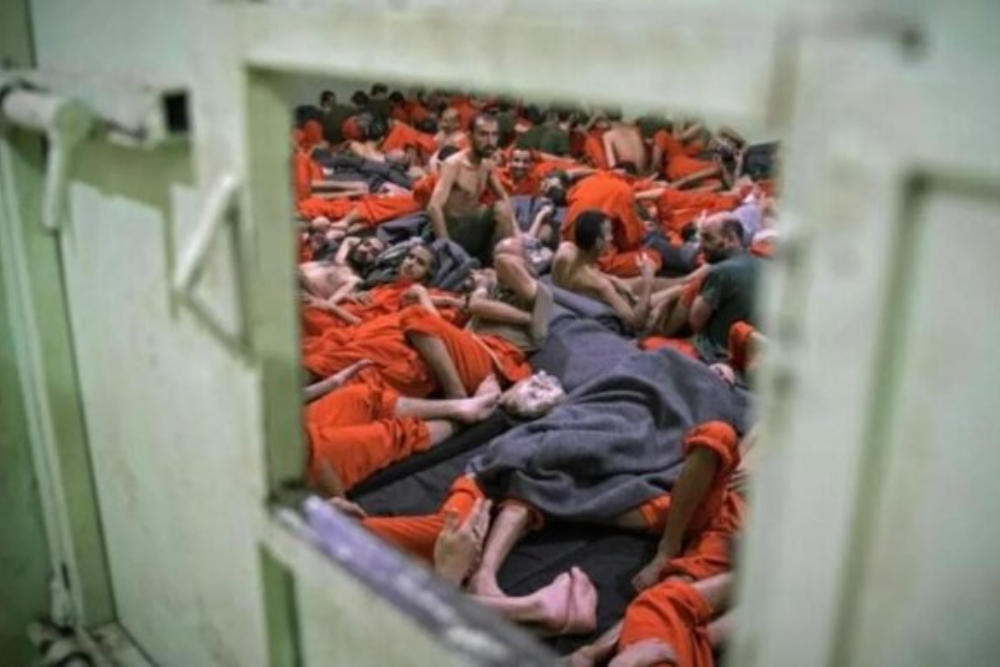 ماجرای  انتقال زندانیان داعش به عراق چیست؟