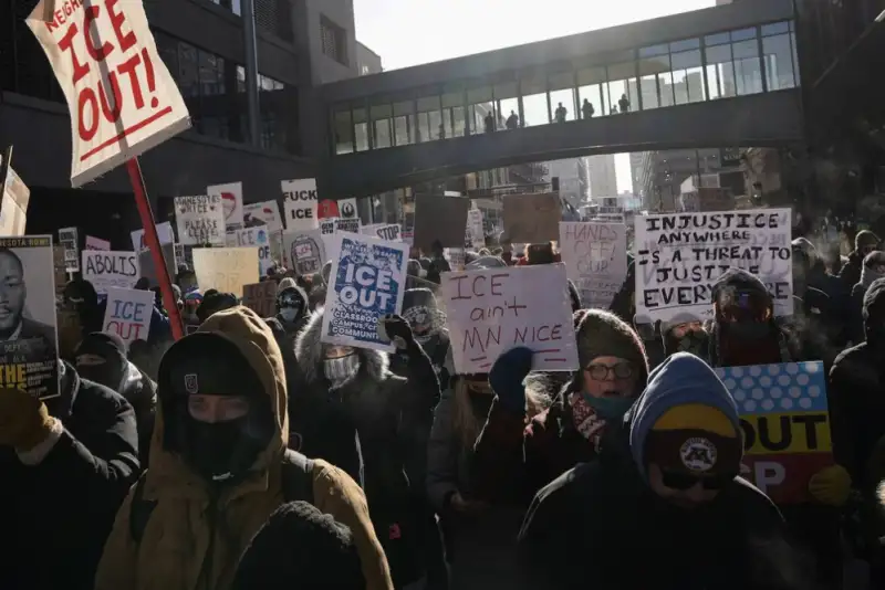 موج اعتراضات سراسری آمریکا علیه اداره مهاجرت و گمرکات