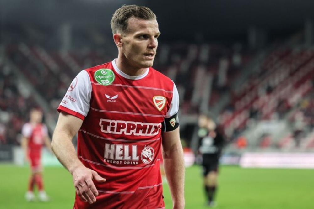 زمان رونمایی پرسپولیس از مدافع مجارستانی