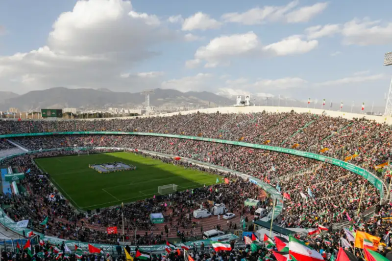 سند مالکیت مجموعه ورزشی آزادی پس از 52 سال صادر شد