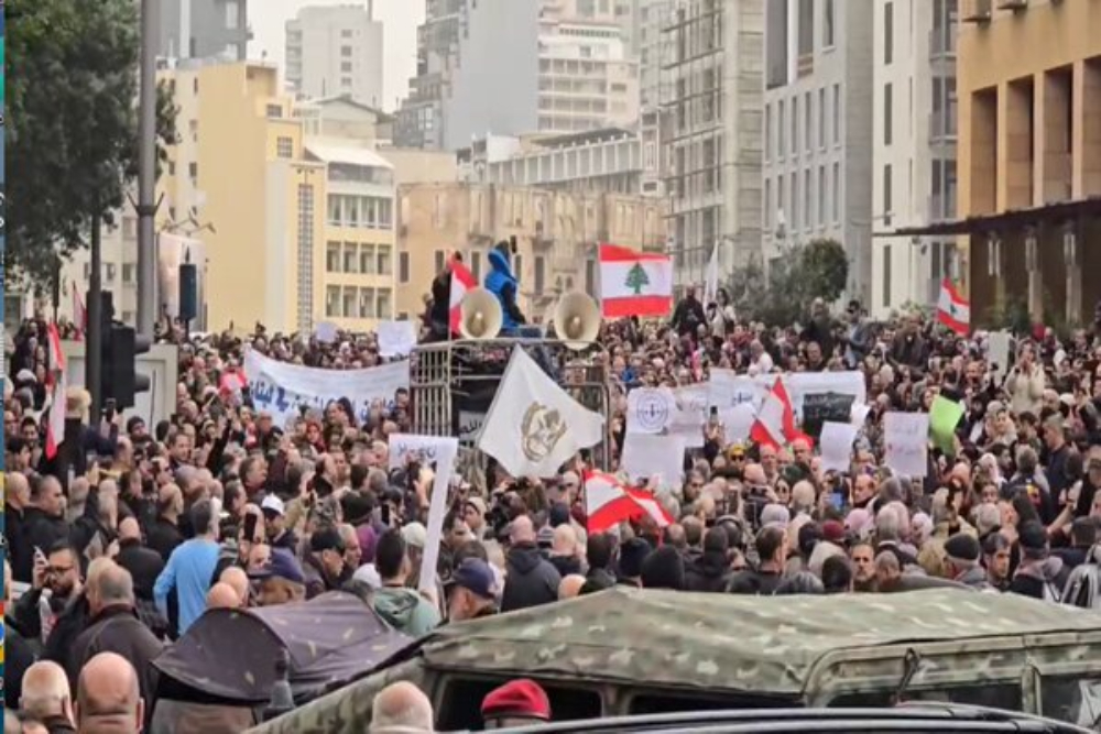 تظاهرات اعتراضی مقابل پارلمان لبنان