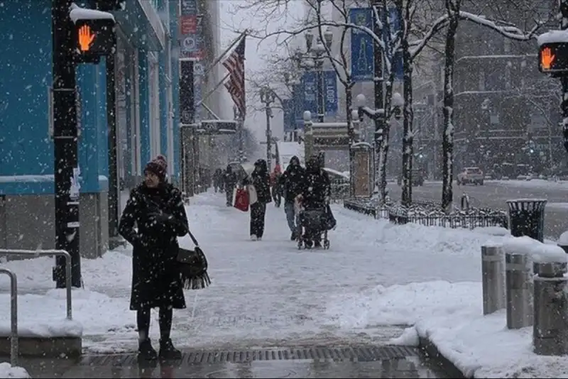 تلفات سرما در آمریکا از 30 نفر گذشت؛ نیم میلیون نفر هنوز برق ندارند