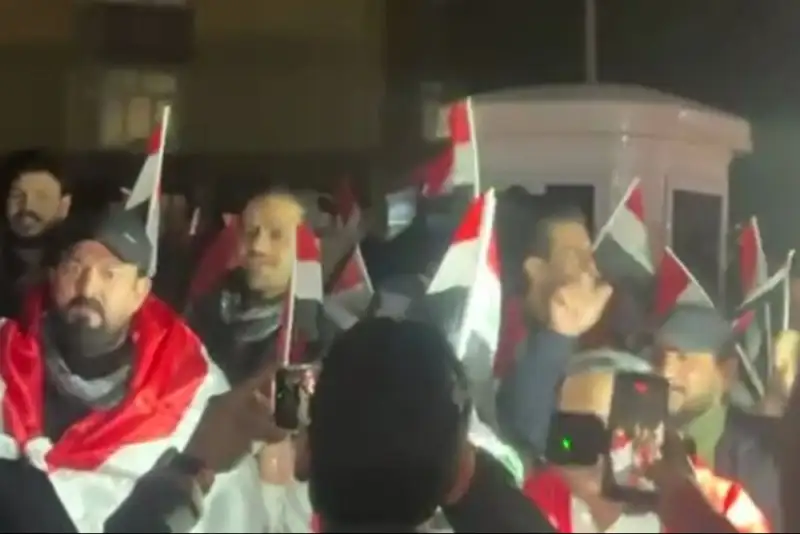 مردم عراق در حمایت از حاکمیت کشورشان تظاهرات کردند