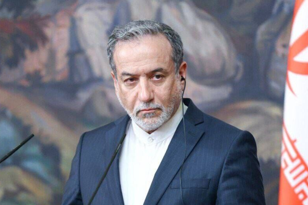 وزیر امور خارجه: اروپا مرتکب یک اشتباه راهبردی بزرگ شد