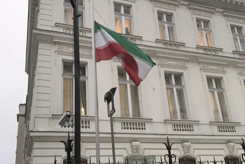 سفارت ایران: تصمیم اروپا علیه سپاه «ریاکاری سیاسی» است