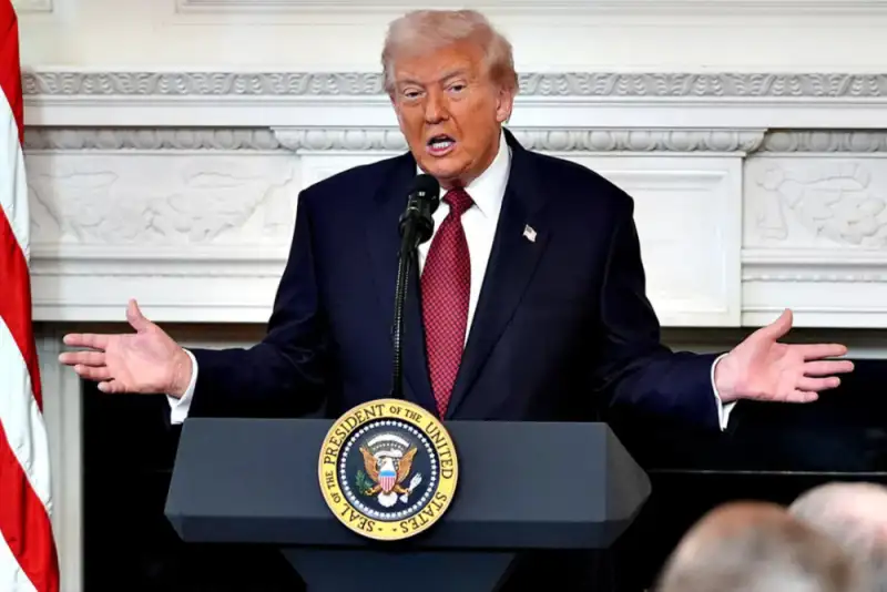 فایننشال‌تایمز: تهدیدات ترامپ، تلاش‌های دیپلماتیک برای توافق با ایران را پیچیده کرده است