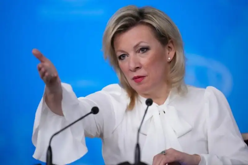 مسکو: غربی‌ها در سیاست تحریمی علیه مردم ایران بازنگری کنند