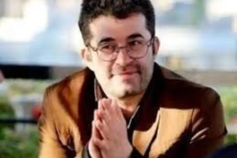 به دلِ ترس باید زد