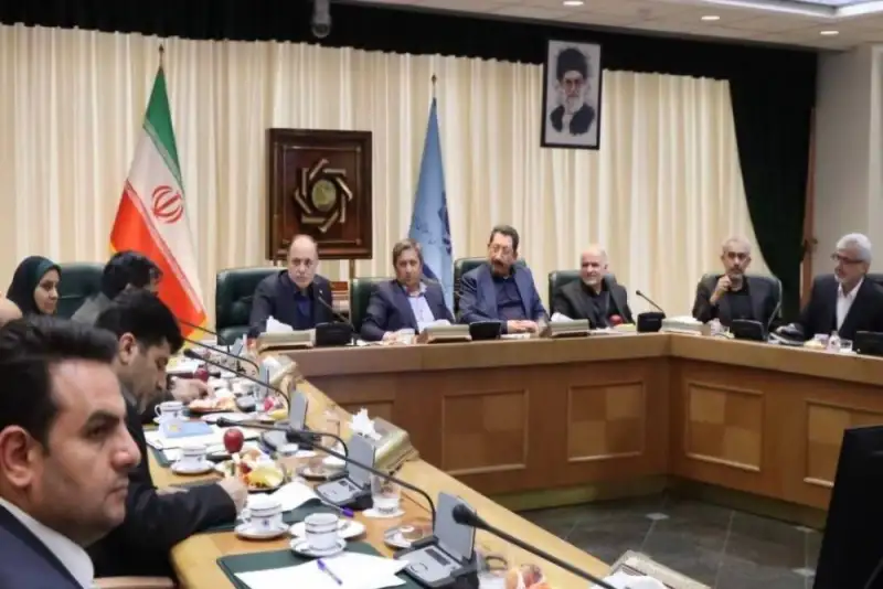 راهبرد جدید بانک مرکزی در سیاست های ارزی ؛ میزان عرضه از تقاضای ارز پیشی گرفت