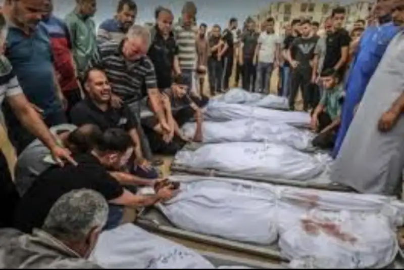 حمله ارتش رژیم صهیونیستی به  آوارگان در غزه و خان‌یونس