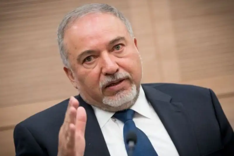 وزیر اسبق جنگ اسرائیل: تل‌آویو هرگز تا این حد در جهان و آمریکا منزوی نبوده است