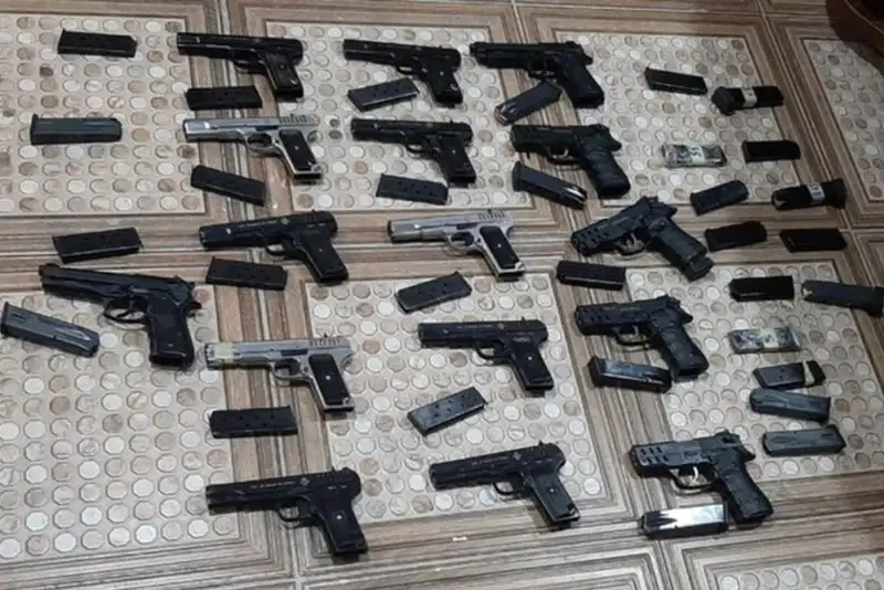 کشف محمولۀ 14 تنی تجهیزات قابل استفاده در اغتشاشات توسط سربازان گمنام امام زمان