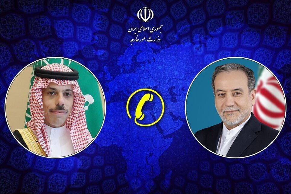 Iran, Saudi foreign ministers stress regional stability in phone call
