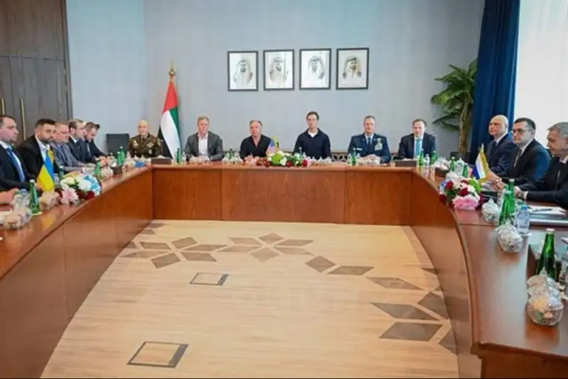 ابراز رضایت آمریکا، روسیه و اوکراین از دور جدید مذاکرات در ابوظبی