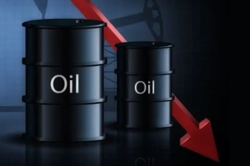تحولات جهانی، منجر به سقوط قیمت نفت شد