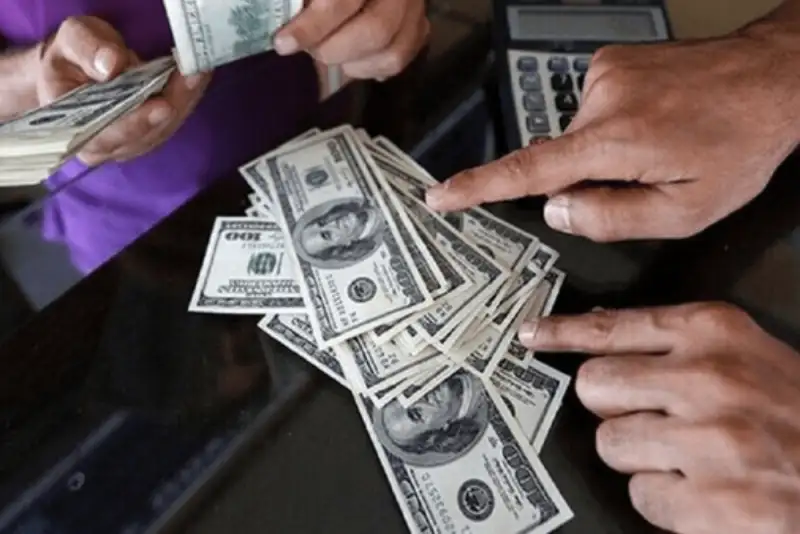 ابلاغ اصلاحات دستورالعمل معاملات ارز تجاری به شبکه بانکی