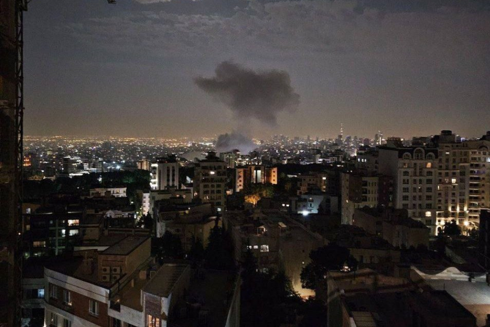 دود مشاهده‌شده در تهران مربوط به آتش‌سوزی یک نجاری بود