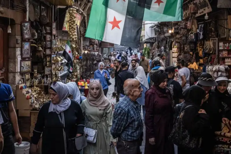 امضای توافقنامه استراتژیک میان سوریه و عربستان