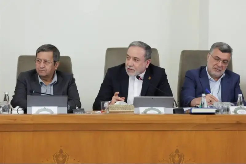 قدردانی رئیس جمهور از وزیر و وزارت امور خارجه