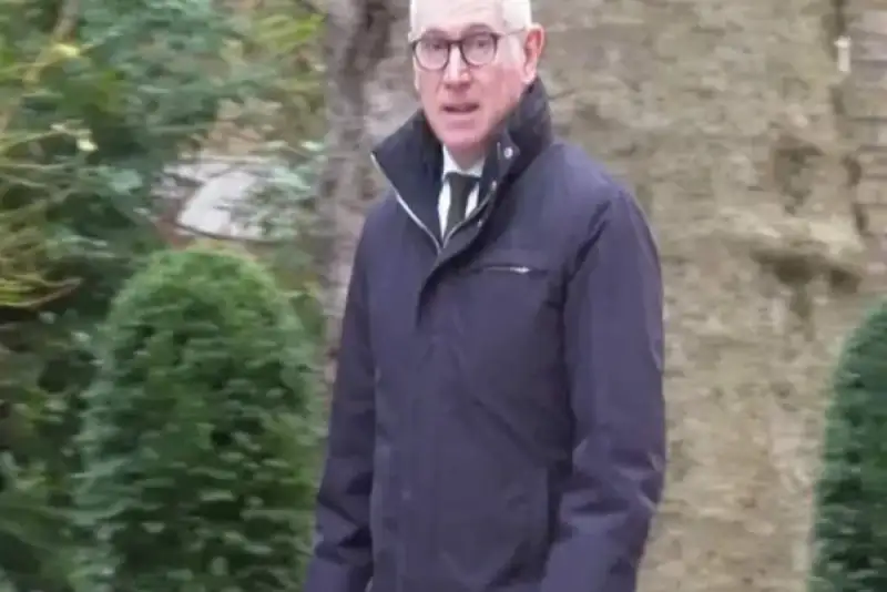 سریال ادامه‌دار استعفاها در انگلستان