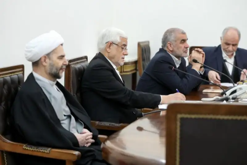 رسیدگی ویژه به آسیب‌دیدگان و خانواده جانباختگان حوادث دی‌ماه در دستور کار قرار گیرد