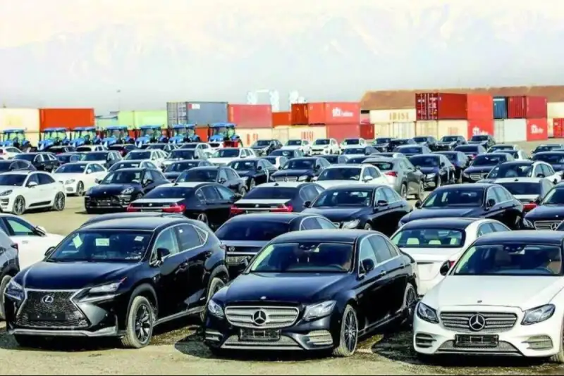 جزئیات واردات 46 هزار خودروی کارکرده مناطق آزاد در بودجه 1405