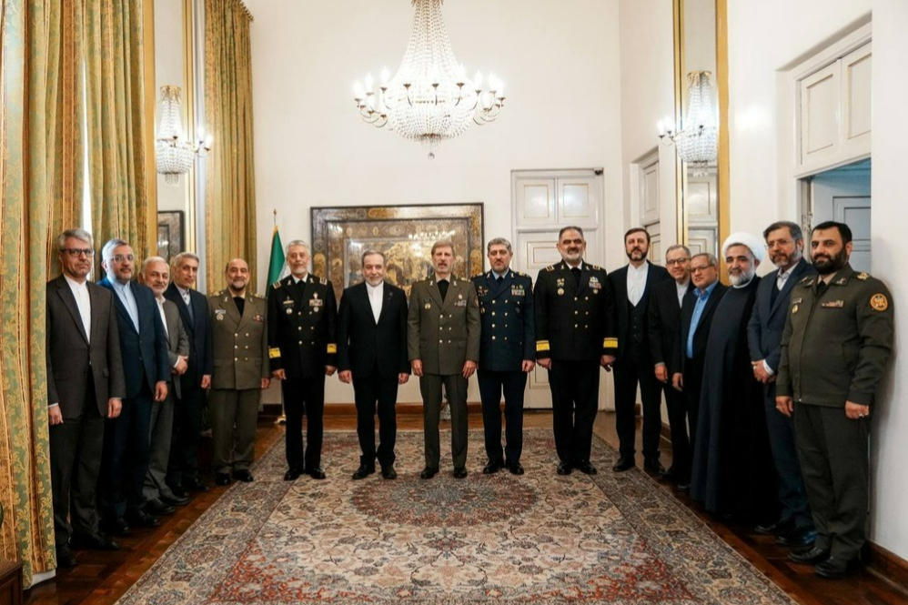 میزبانی وزیر خارجه از فرماندهان ارشد ارتش