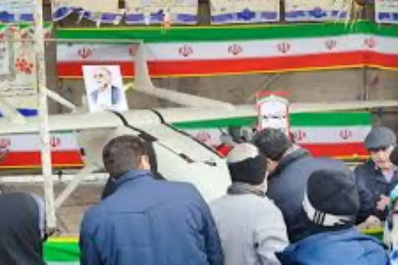 نمایشگاه پهپادهای ایرانی در راهپیمایی 22 بهمن برپا شد